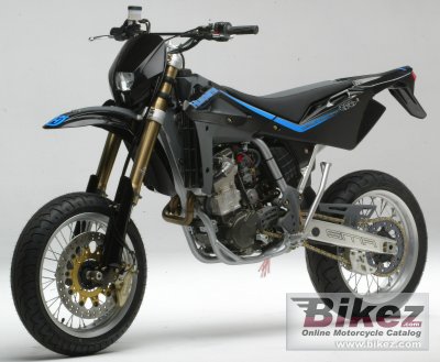 2005 Husqvarna SM 510 R photo